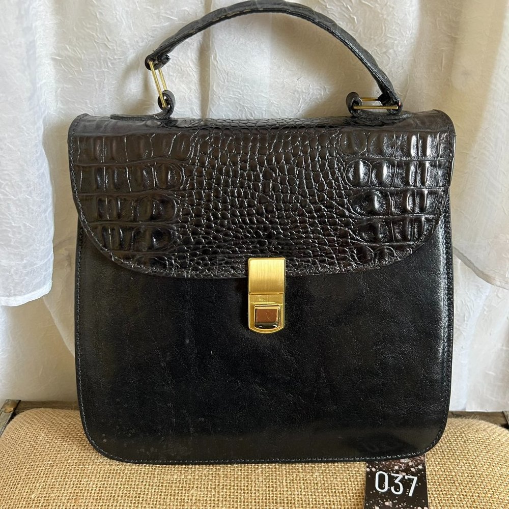 Genuine Leather Vintage Embossed Convertible Handbag / Shoulderbag Black
